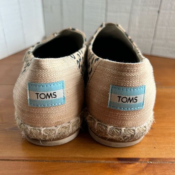 TOMS Alpargata Platform Rope
Cheetah Print 8 - Picture 3 of 7